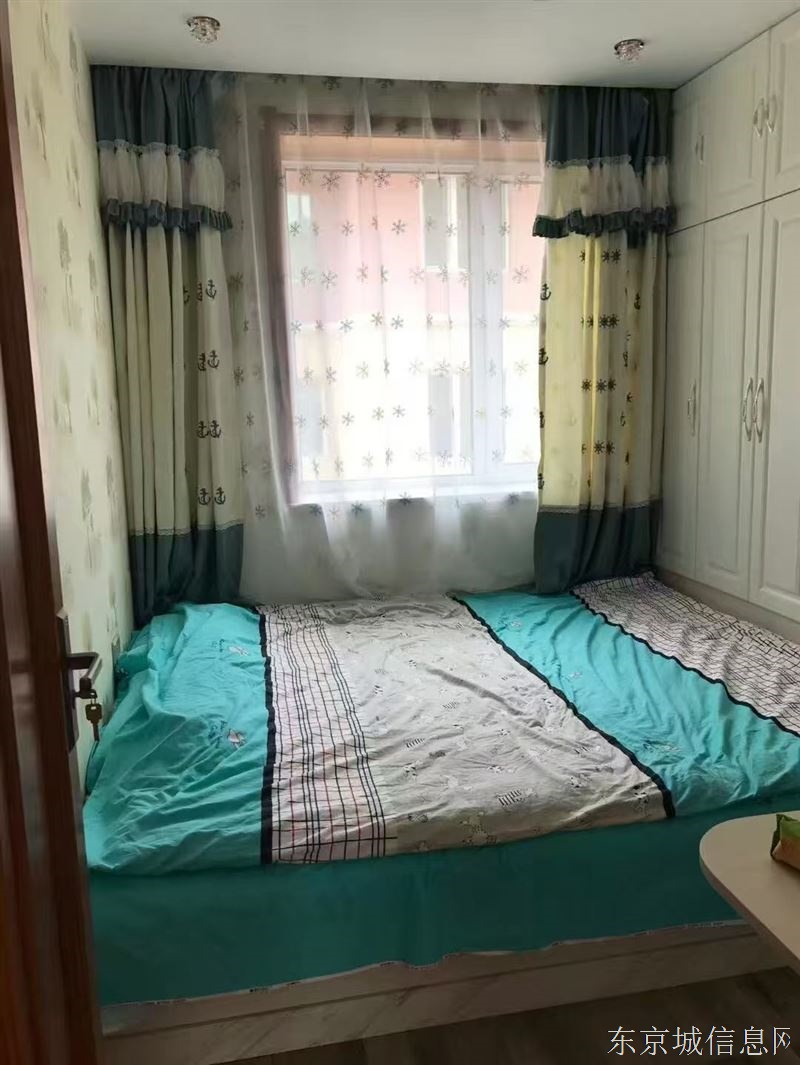 精装修二楼住房出售